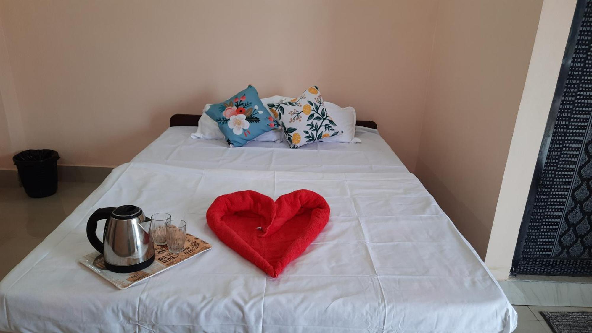 Maddy'S Guest House 구와하티 외부 사진